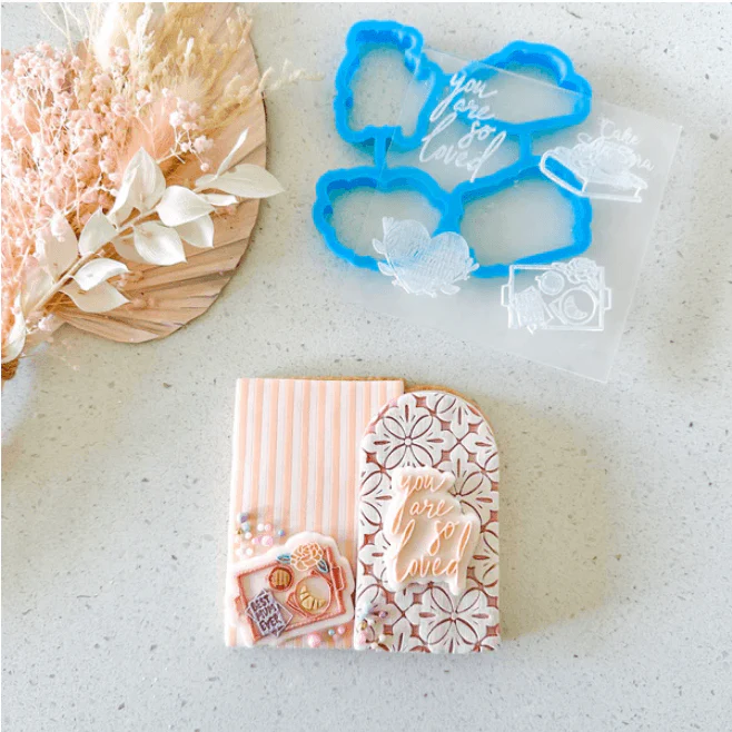 Cake Sera Sera You Are So Loved Mom Mini Toppers - Image 2