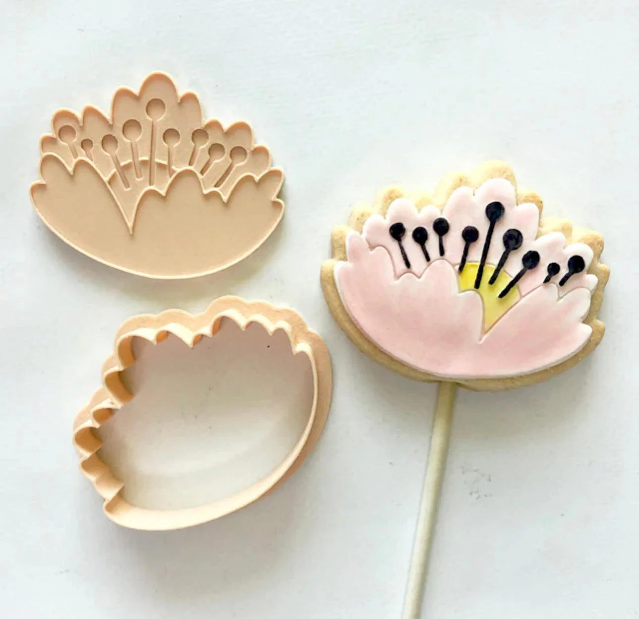 Little Biskut Cutter Set Closed Flower Cutter Set - Image 2