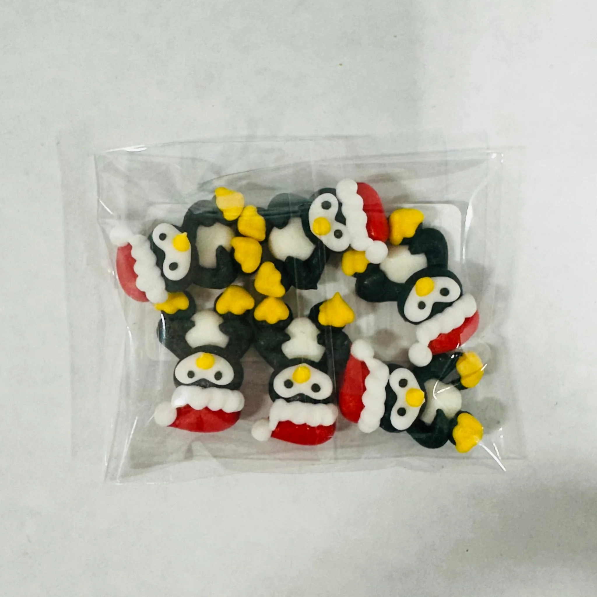 Royal Icing Mini Christmas Penguin 6pcs - Image 2