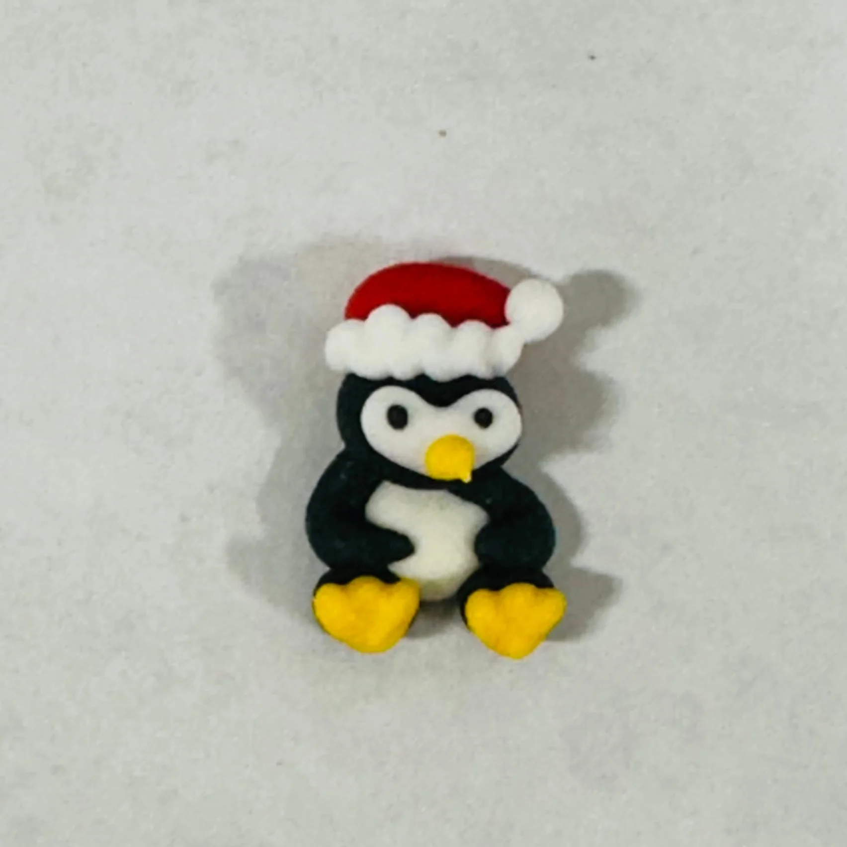 Royal Icing Mini Christmas Penguin 6pcs - Image 3